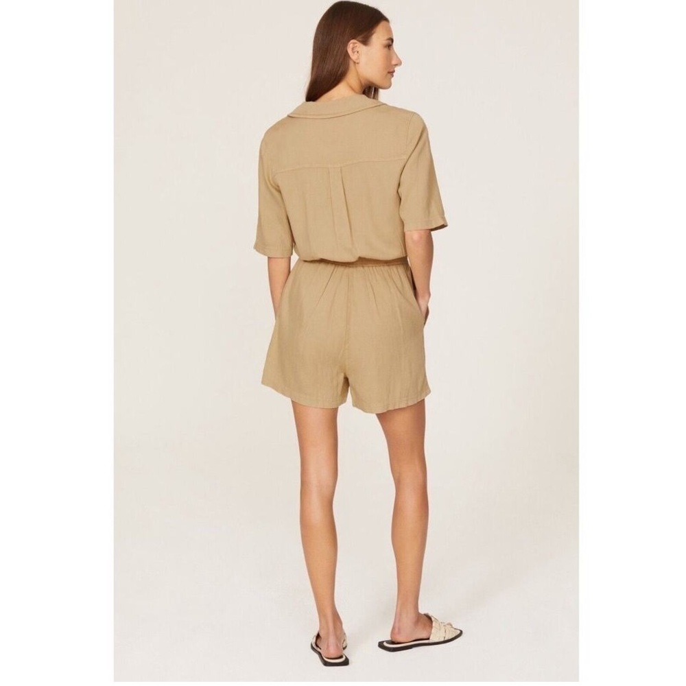 Faherty Arlie Day Short Sleeve Romper in Summer Sand Linen Blend Sz M - Picture 3 of 10
